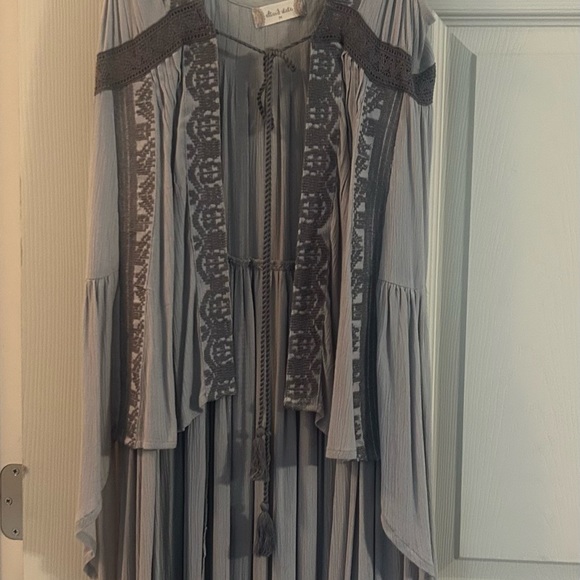 Altar’d State tank - Picture 2 of 3